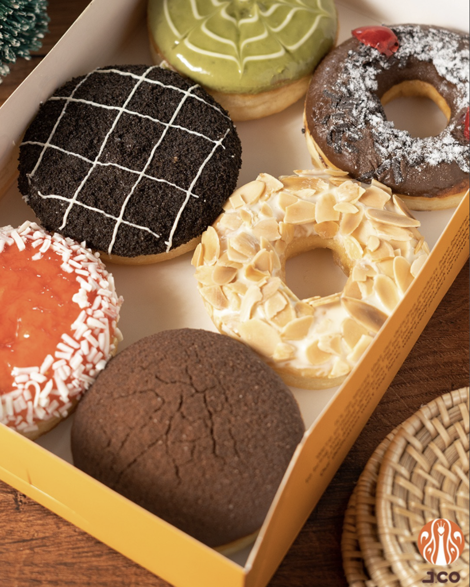 J.CO Assorted Donuts Box